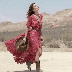 VTG Spell Rambling Rose Gown - size S